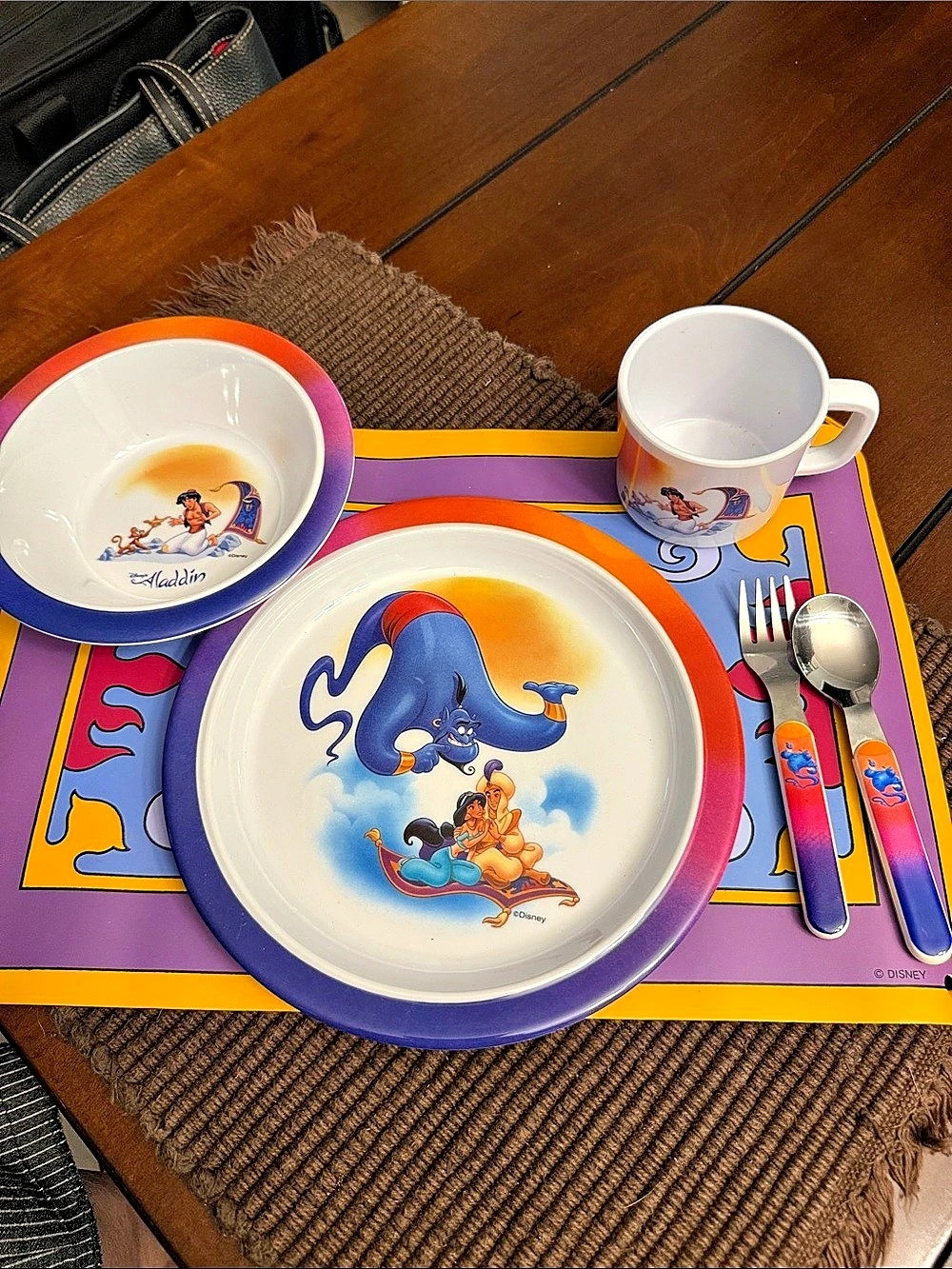 Disney Aladdin Dinnerware Set Purple White
